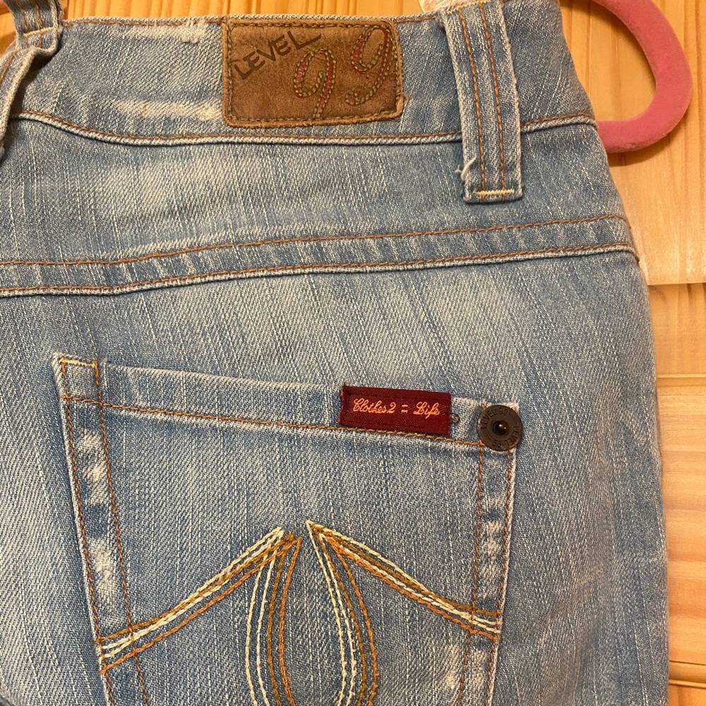 👖HOST PICK!!👖Flared Level 99 Jeans 26 x 32 - Picture 3 of 11